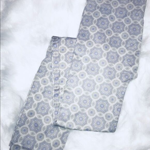 Romeo & Juliet Couture Leggings - Picture 1 of 3